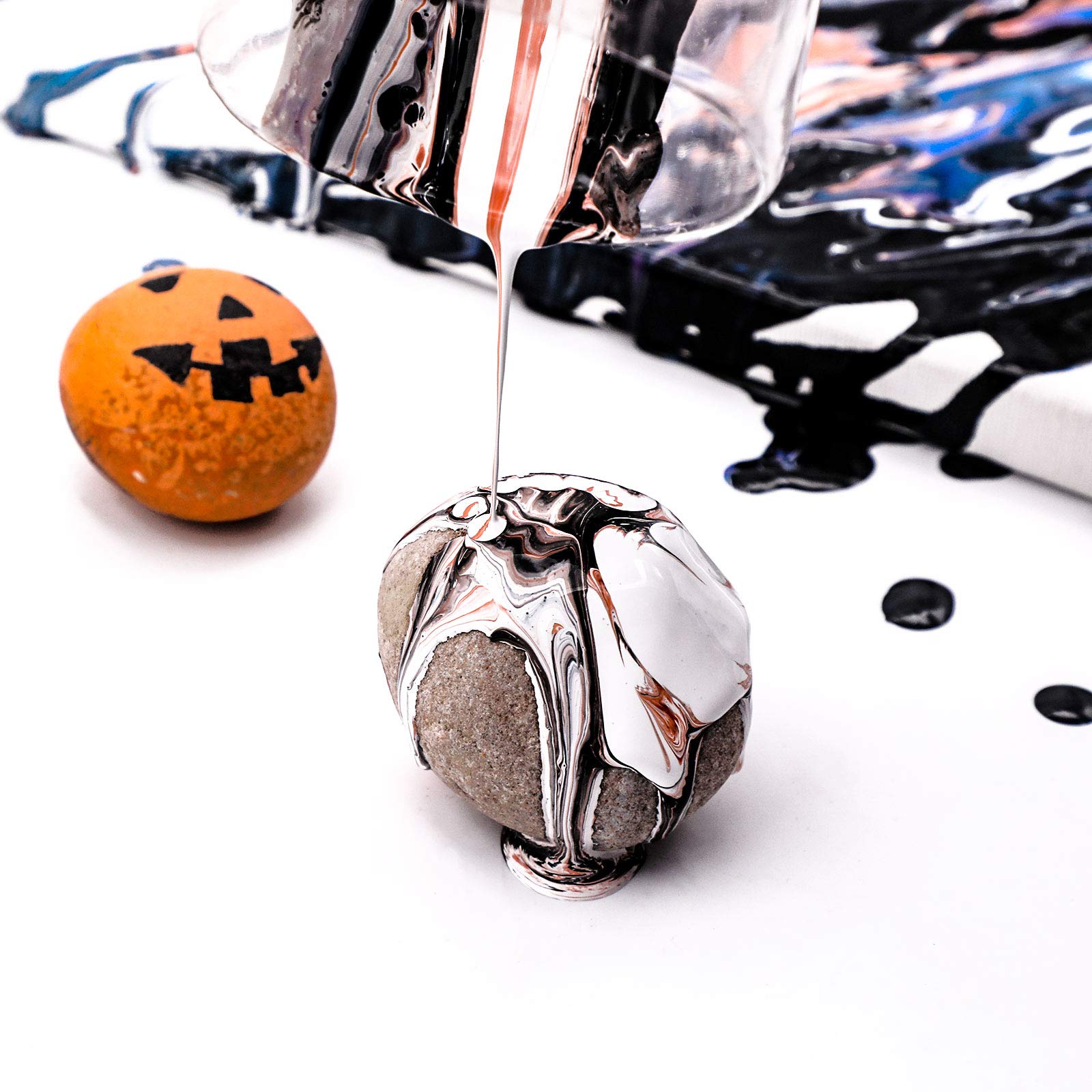 Acrylic Pouring Effects Medium (64oz / 1.89L)